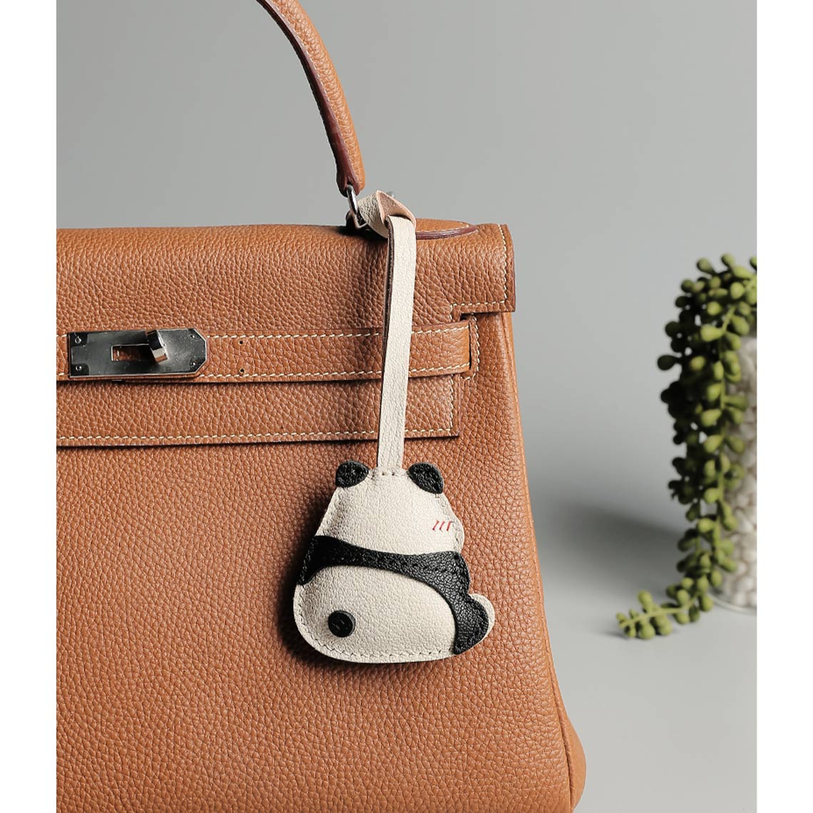 G8activist® Sheep Leather Cute Angry Panda Charm DIY Kit - Image 2