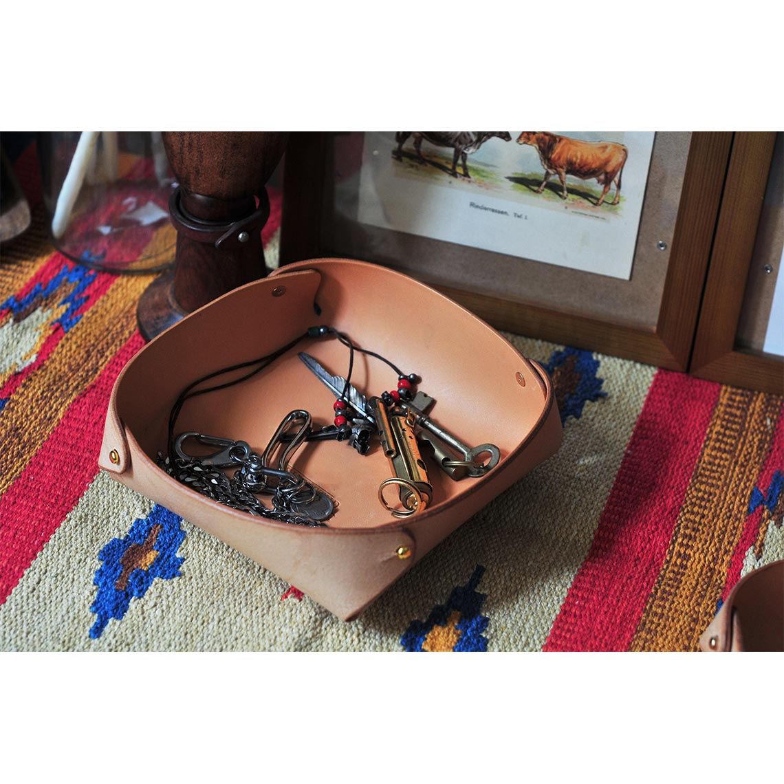 G8activist® Vegetable Tanned Leather Valet Tray - Image 7