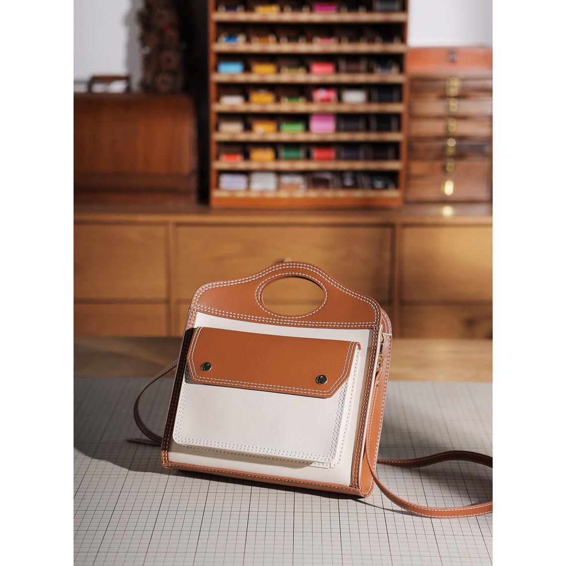 G8activist® Leather Lady Pocket Crossbody Bag DIY Kit - Image 9