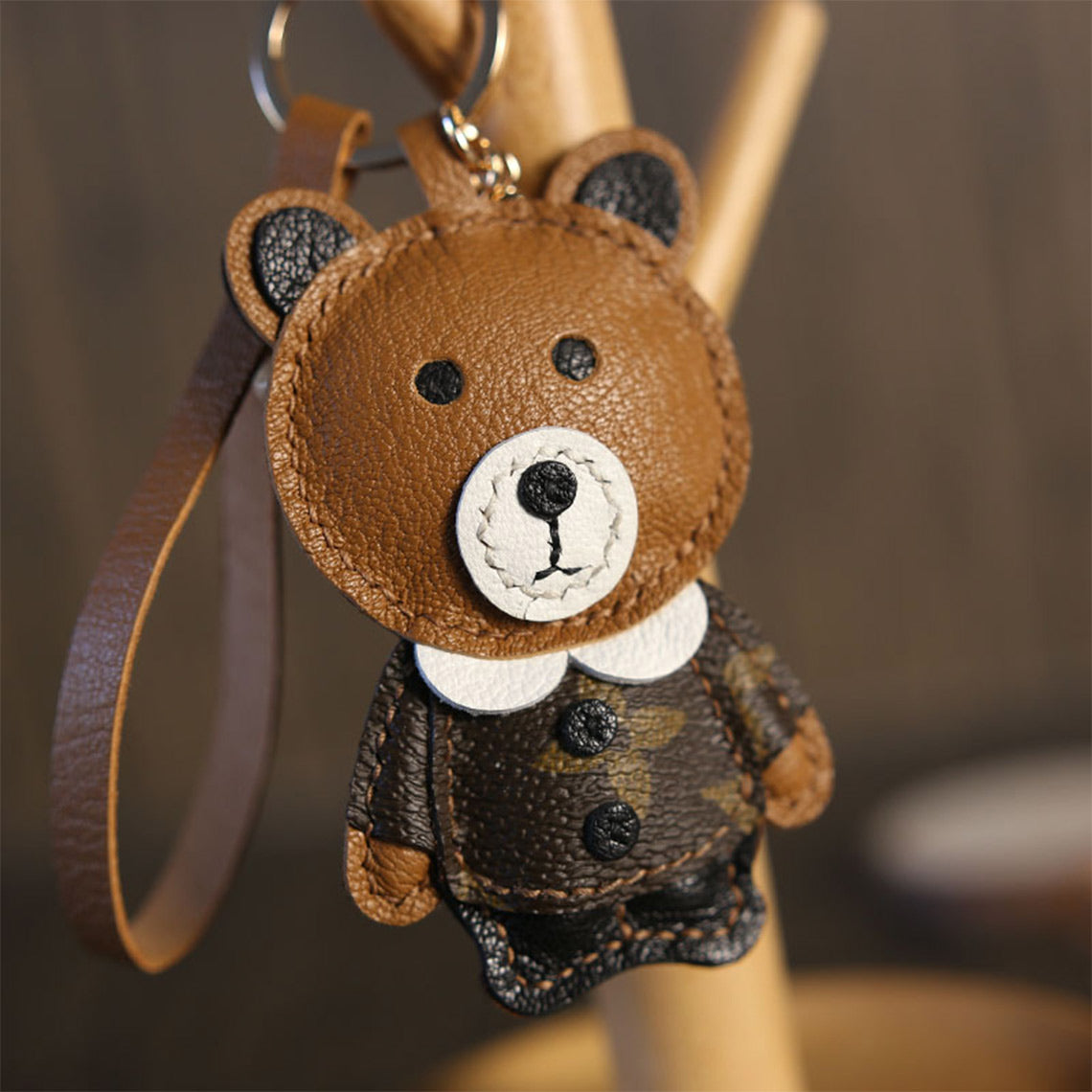 G8activist® Leather Brown Bear Keychain Charm DIY Kit - Image 7