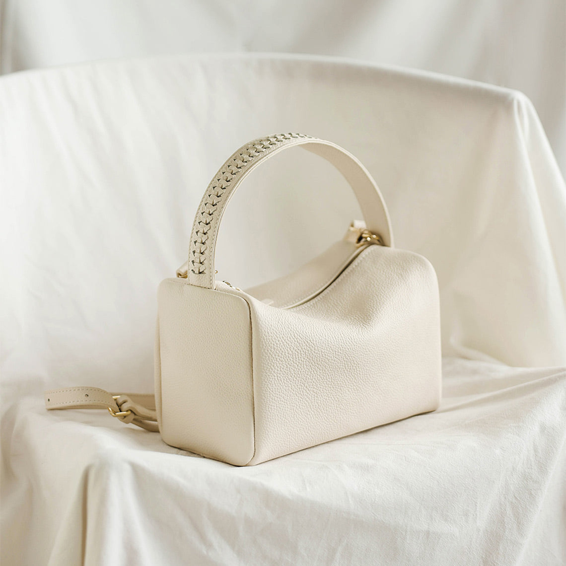 G8activist® Top Grain Leather Design Pillow Bag DIY Kit - Image 6