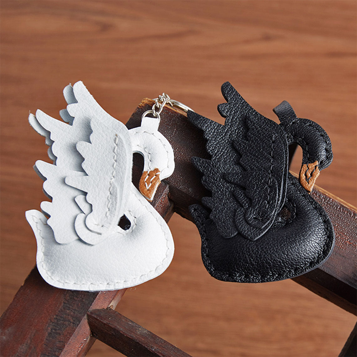 G8activist® Leather Swan Bag Charm DIY Kit - Image 4